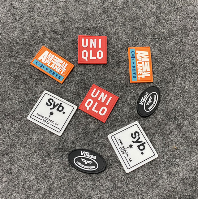 Customized Screen Printing Multi-color Three-dimensional Soft Washable Rubber Silicone Badge