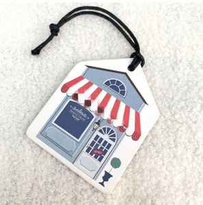 Eco Friendly UV Paper Hangtags Clothing Hanging Tag For Costumes