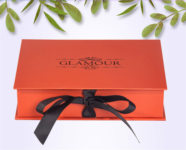 Magnetic Gift Packaging Box with Ribbon Packing Gift Clothing